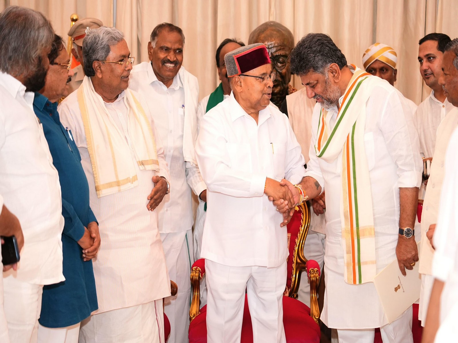 DK Shivakumar meets Karnataka Governor, stakes claim to form govt in Karnataka (Photo/@DKShivakumar) DK Shivakumar meets Karnataka Governor, stakes claim to form govt in Karnataka (Photo/@DKShivakumar)