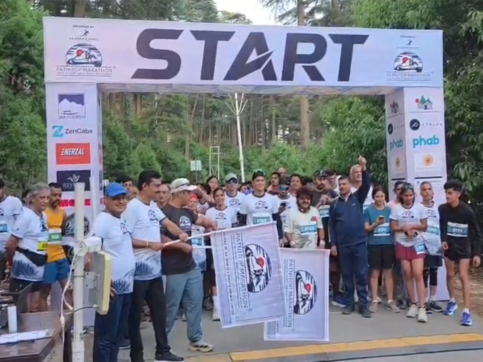 The sixth edition of the Patnitop Marathon in Ramban (Photo/ANI) The sixth edition of the Patnitop Marathon in Ramban (Photo/ANI)