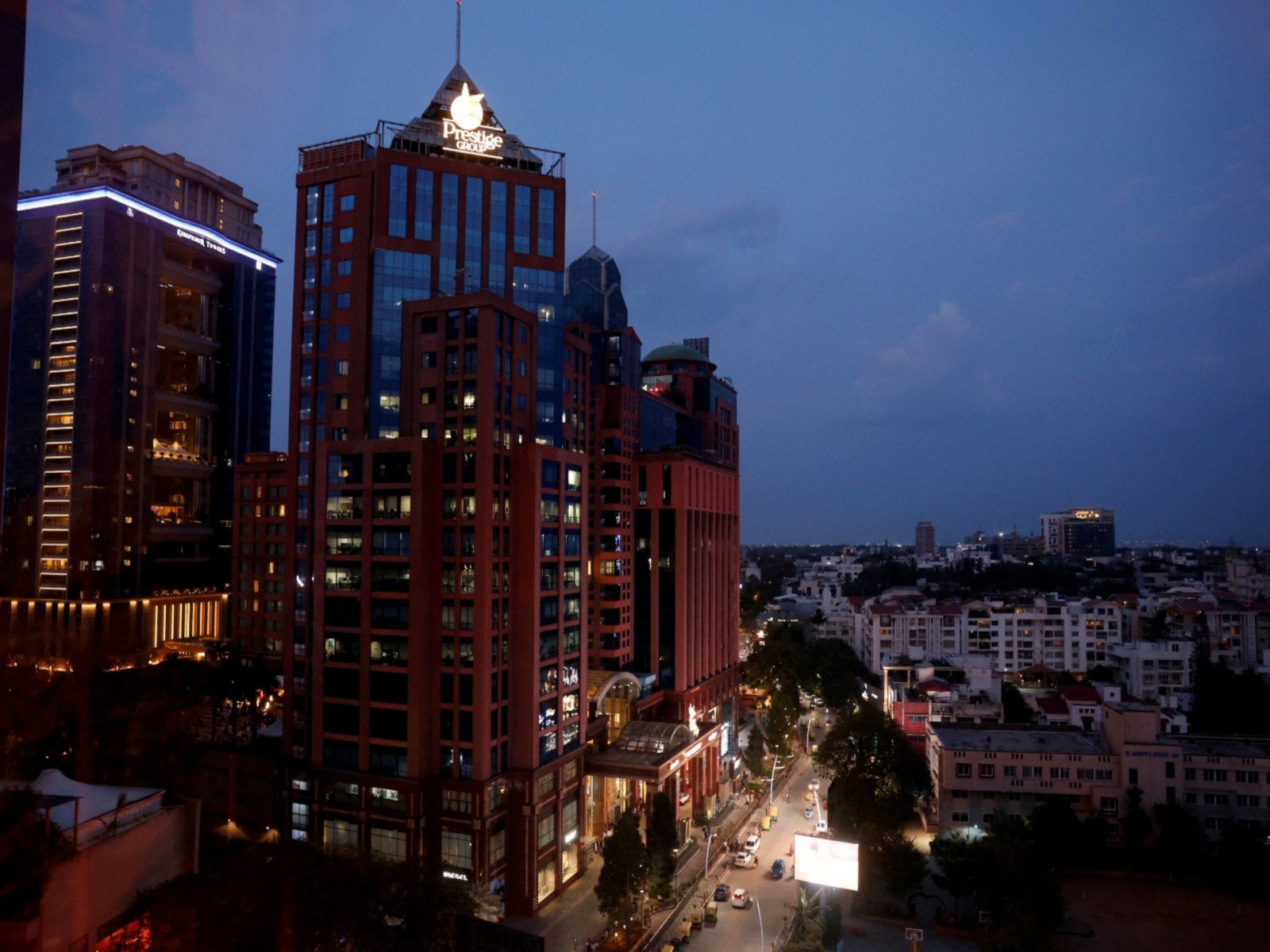 A city skyline with apartment blocks and office buildings, in Bengaluru, India (Photo/Reuters) A city skyline with apartment blocks and office buildings, in Bengaluru, India (Photo/Reuters)