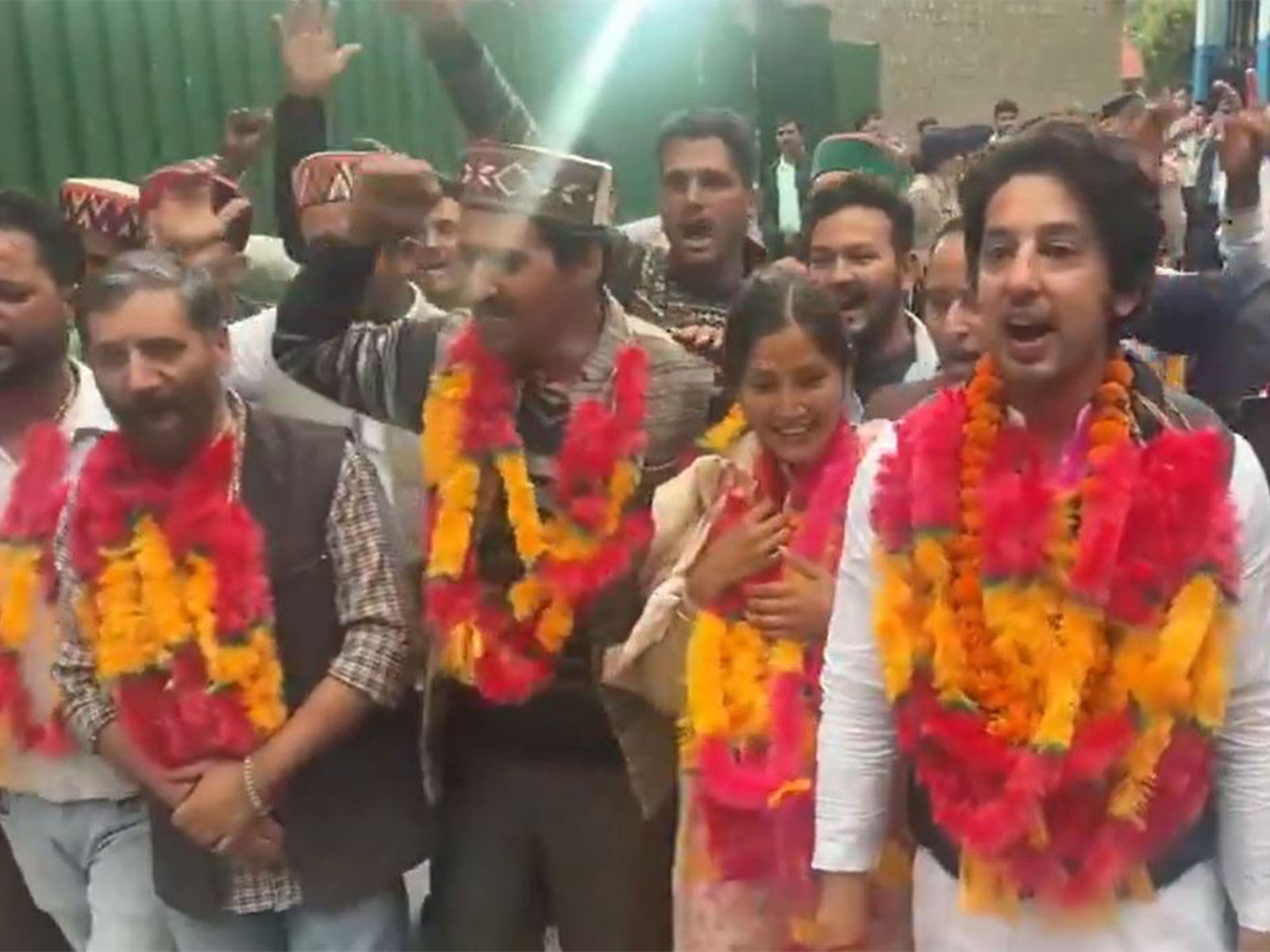 BJP workers celebrate victory in local body polls in Kullu (Photo/ANI) BJP workers celebrate victory in local body polls in Kullu (Photo/ANI)