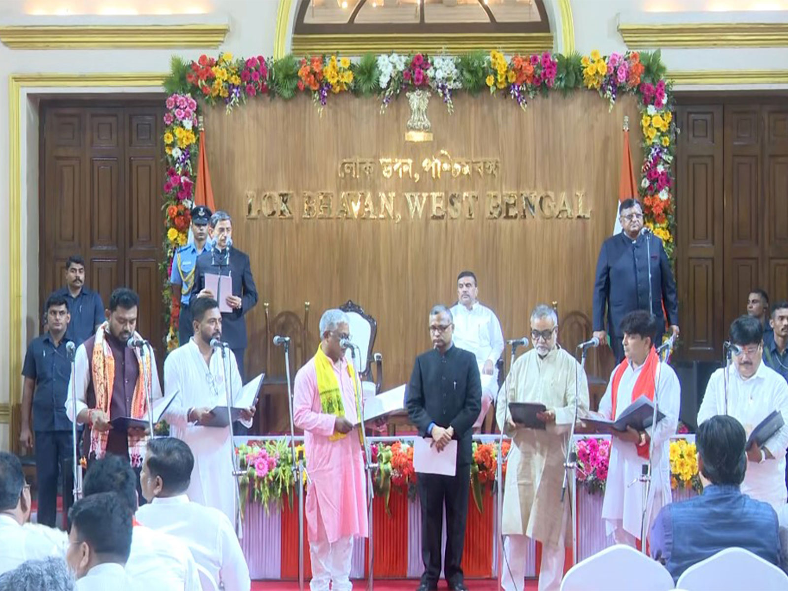 35 ministers took oath at Lok Bhawan (Photo/ANI) 35 ministers took oath at Lok Bhawan (Photo/ANI)