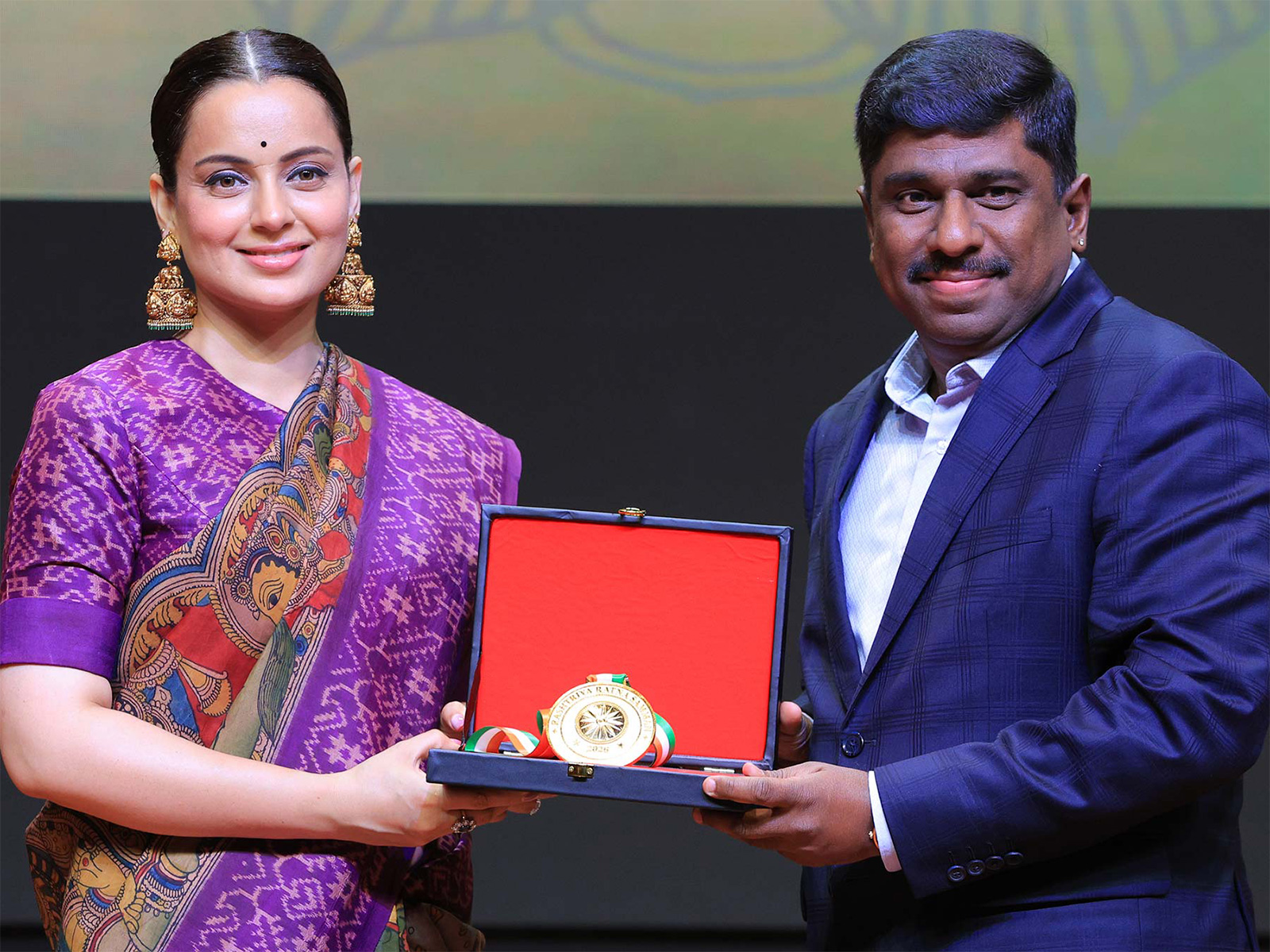 On stage at the Rashtriya Ratna Samman 2026, Mr. Sathesh Murthy, SVP & General Manager of RingCentral Innovation India Pvt. Ltd., receives the award for Technology Innovation Leadership in Cloud Communications from Ms. Kangana Ranaut On stage at the Rashtriya Ratna Samman 2026, Mr. Sathesh Murthy, SVP & General Manager of RingCentral Innovation India Pvt. Ltd., receives the award for Technology Innovation Leadership in Cloud Communications from Ms. Kangana Ranaut
