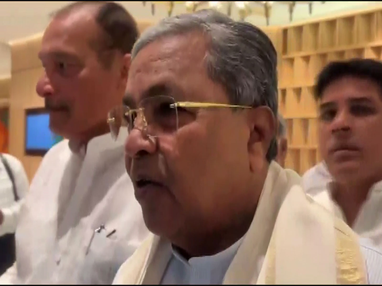 Karnataka caretaker CM Siddaramaiah leaves from a hotel in Delhi (Photo/ANI)