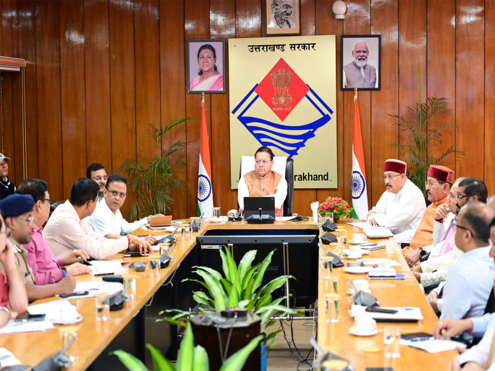 Uttarakhand CM Dhami chairs high-level review meeting (Photo/ANI) Uttarakhand CM Dhami chairs high-level review meeting (Photo/ANI)
