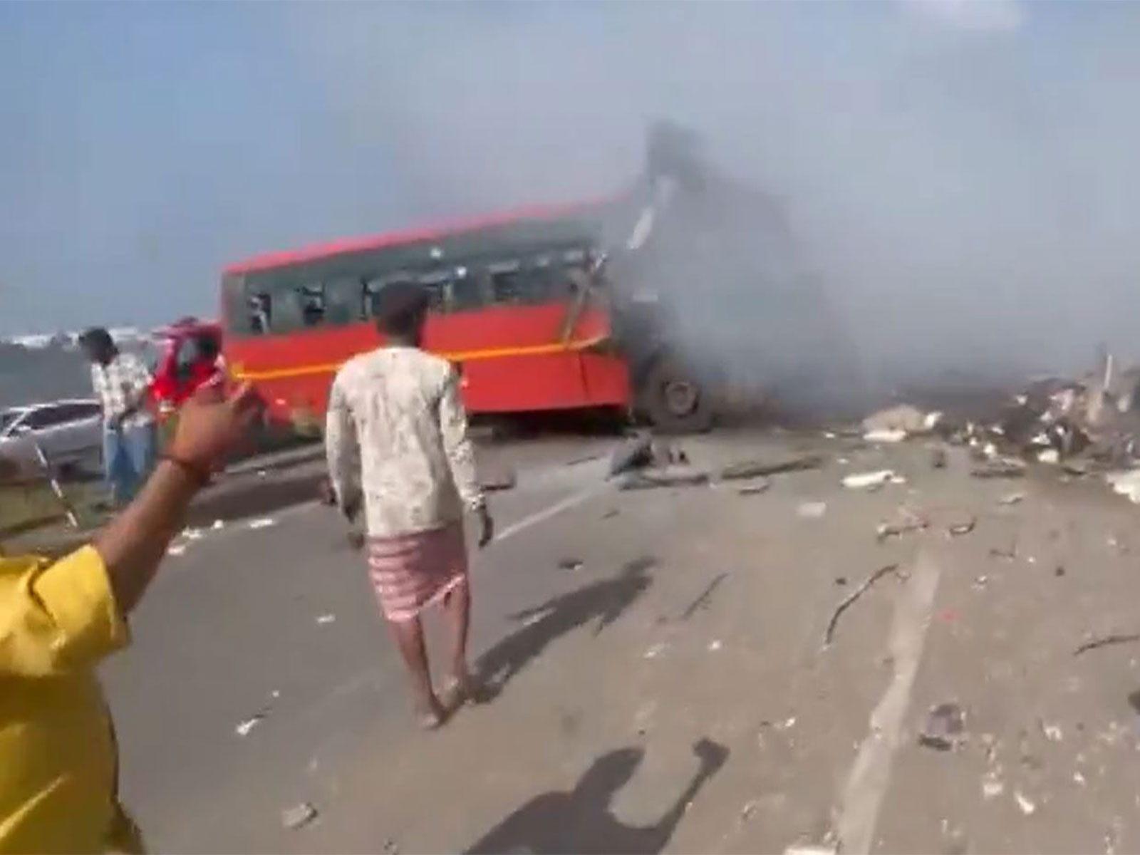 Gujarat: Seven killed, 38 injured in head-on collision between two&hellip;