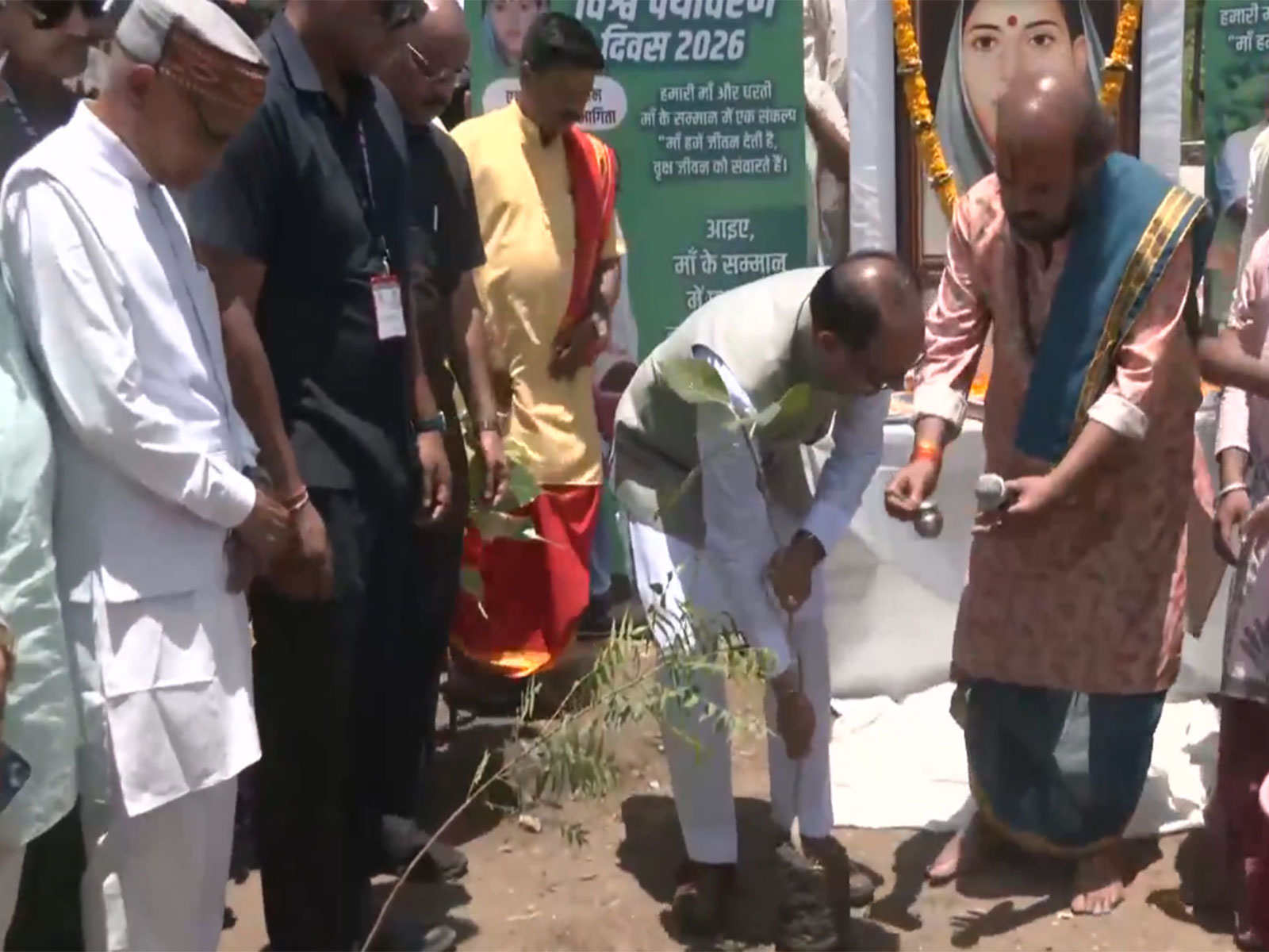 Union Agriculture Minister Shivraj Singh Chouhan plants saplings on World Environment Day (Photo/ANI)