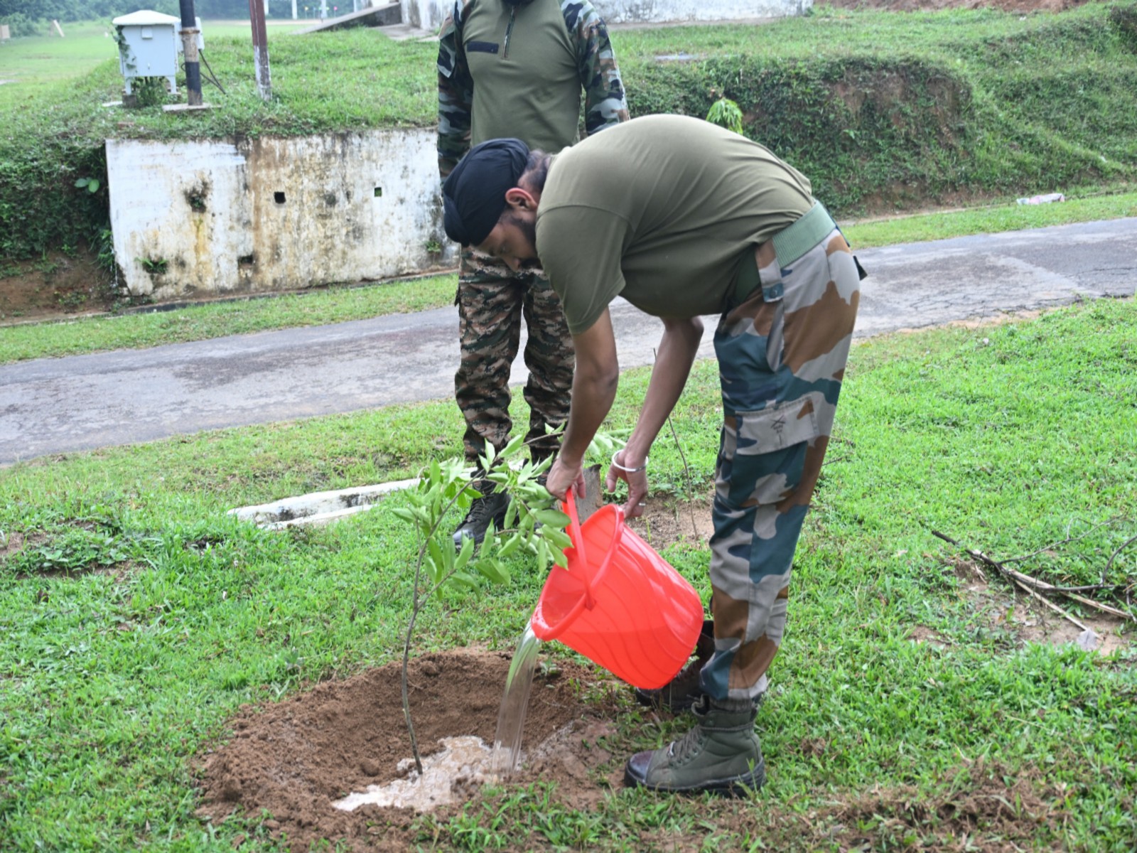 Indian Army marks World Environment Day with mass tree plantation drive (Photo/ArmyHQ, Agartala) Indian Army marks World Environment Day with mass tree plantation drive (Photo/ArmyHQ, Agartala)