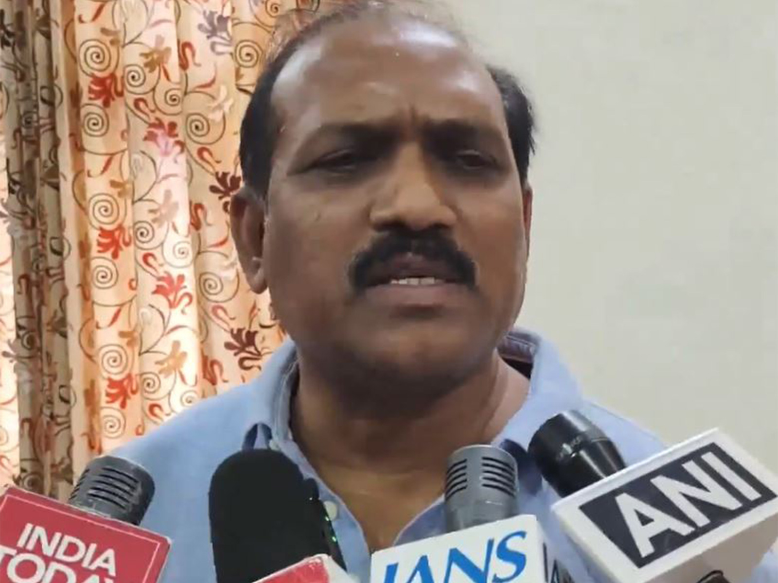 Congress MLA Abbayya Prasad (Photo/ANI)