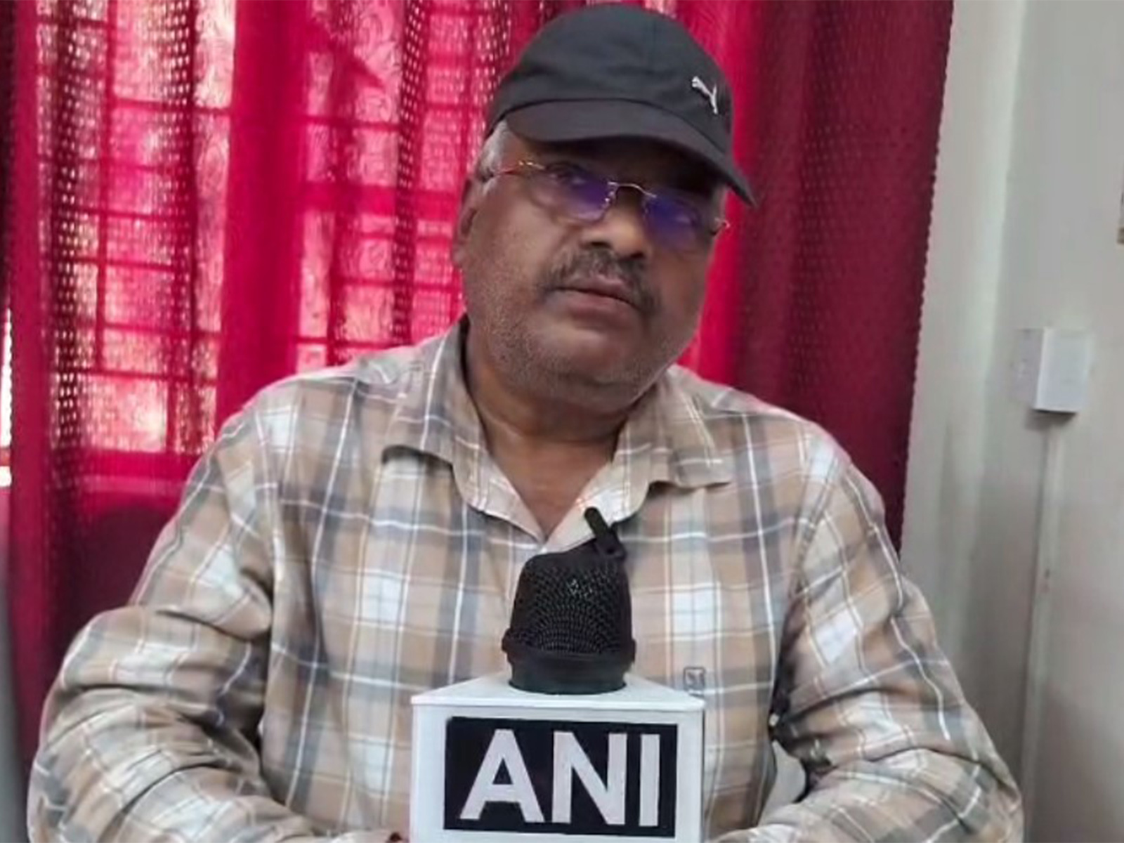Rudraprayag Mining Department Deputy Director Birendra Kumar Singh (Photo/ANI) Rudraprayag Mining Department Deputy Director Birendra Kumar Singh (Photo/ANI)