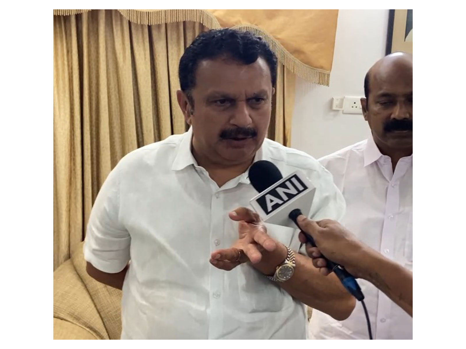 Keralam Health Minister K Muraleedharan (Photo/ANI) Keralam Health Minister K Muraleedharan (Photo/ANI)