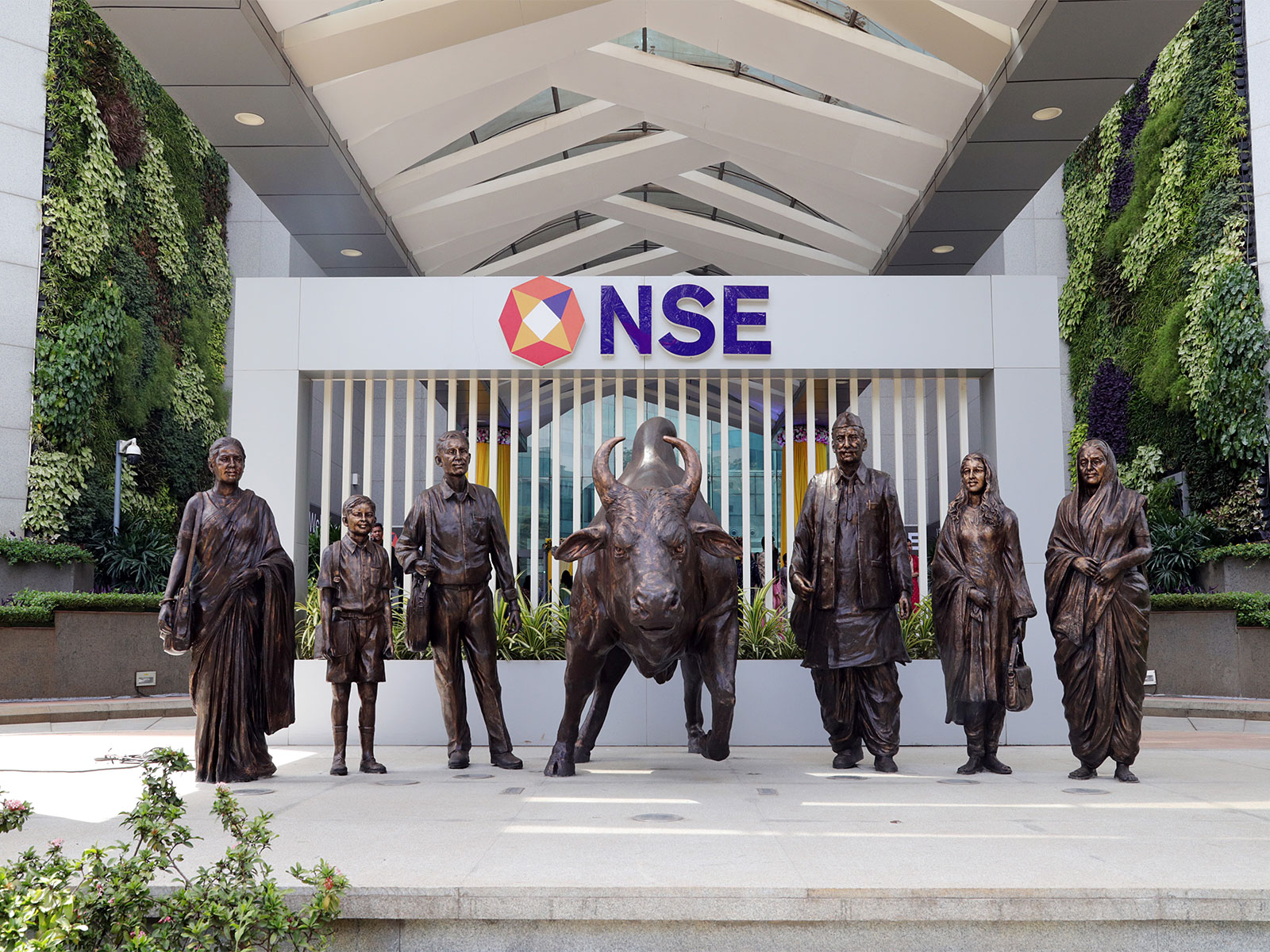 A view of the newly renovated NSE atrium bull (File Photo/ANI) A view of the newly renovated NSE atrium bull (File Photo/ANI)