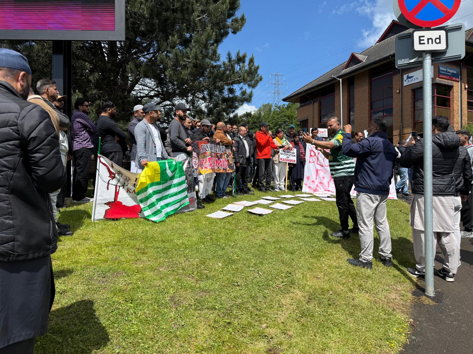 Kashmiri diaspora protests in UK, raises concerns over alleged human rights violations in PoJK (Photo/ANI)
