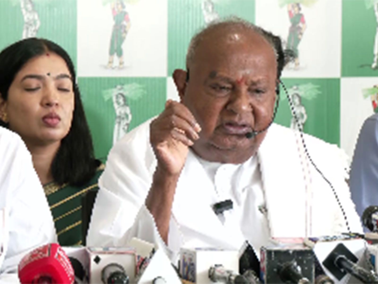 Former Prime Minister HD Deve Gowda (Photo/ANI)