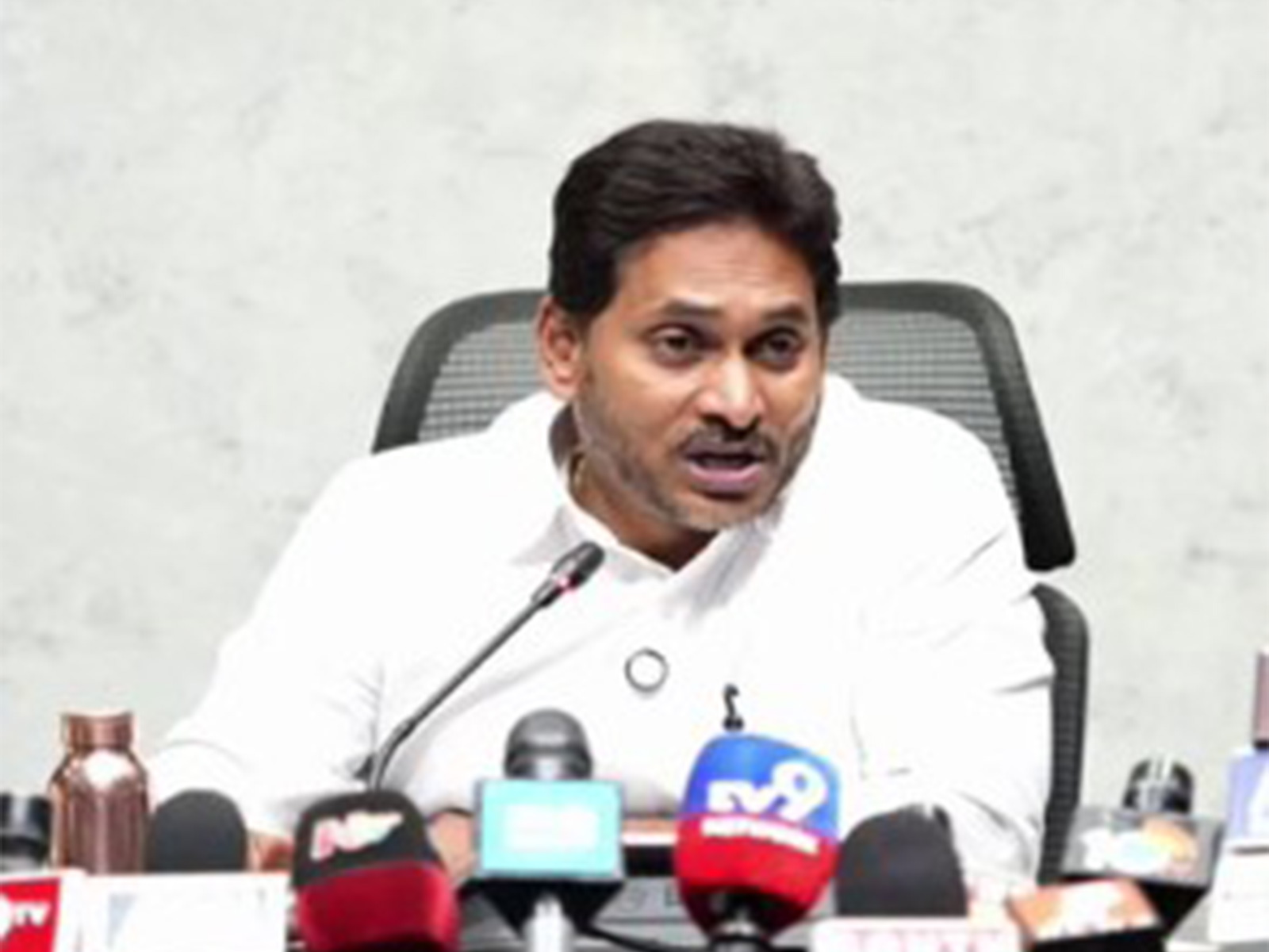 YSRCP president YS Jagan Mohan Reddy (Photo/ANI) YSRCP president YS Jagan Mohan Reddy (Photo/ANI)