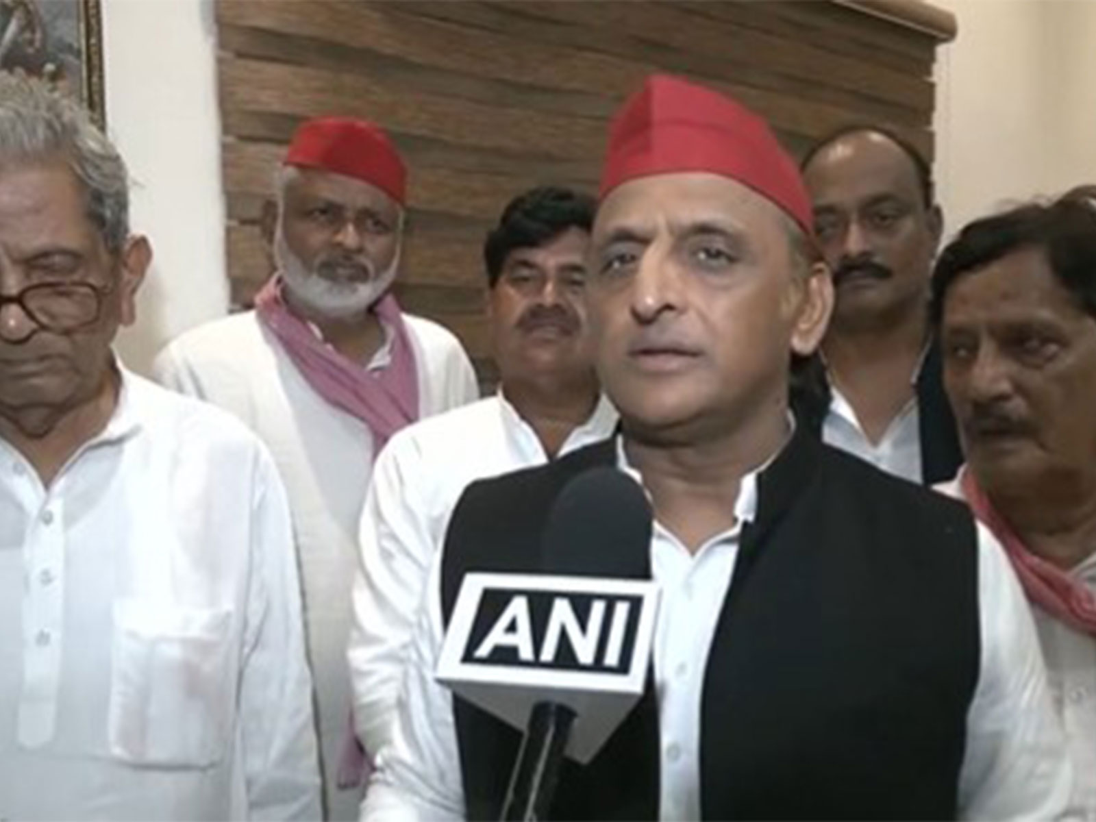 Samajwadi Party (SP) Chief Akhilesh Yadavย (Photo/ANI) Samajwadi Party (SP) Chief Akhilesh Yadavย (Photo/ANI)