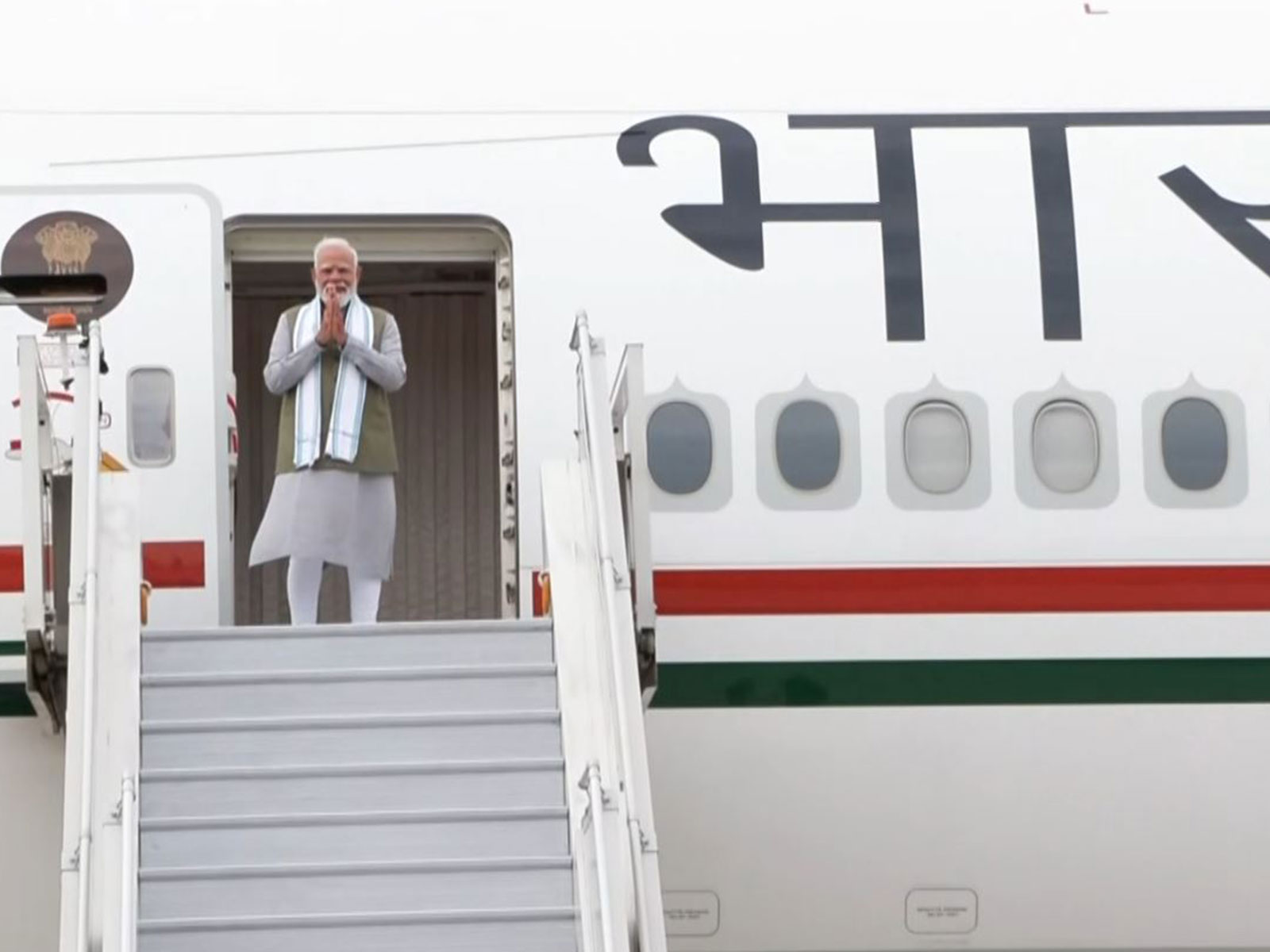 PM Modi embarks for visit to France and Slovakia (Photo/ANI) PM Modi embarks for visit to France and Slovakia (Photo/ANI)