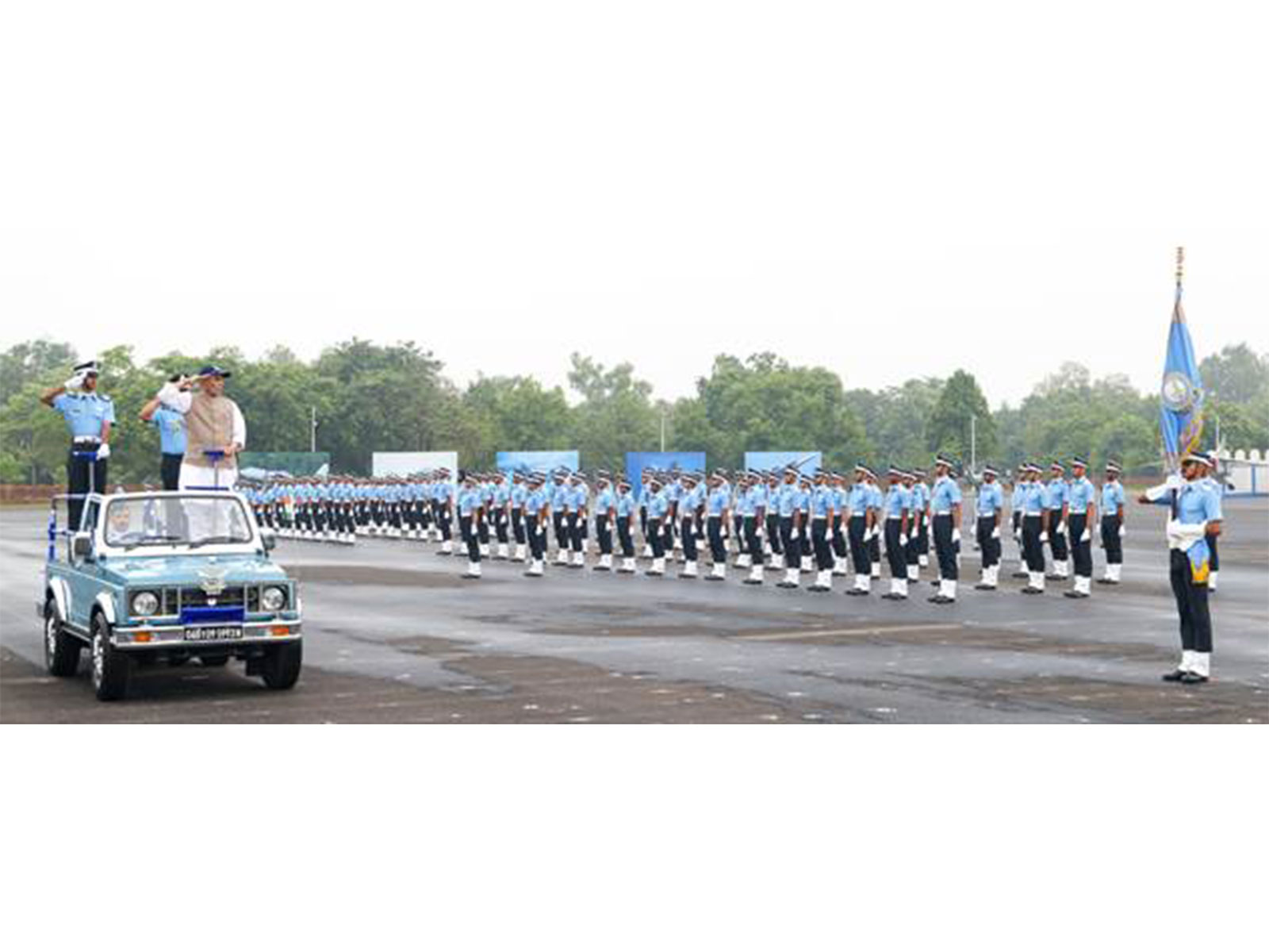 Defence Minister Rajnath Singh saluting cadets (Photo/PIB)