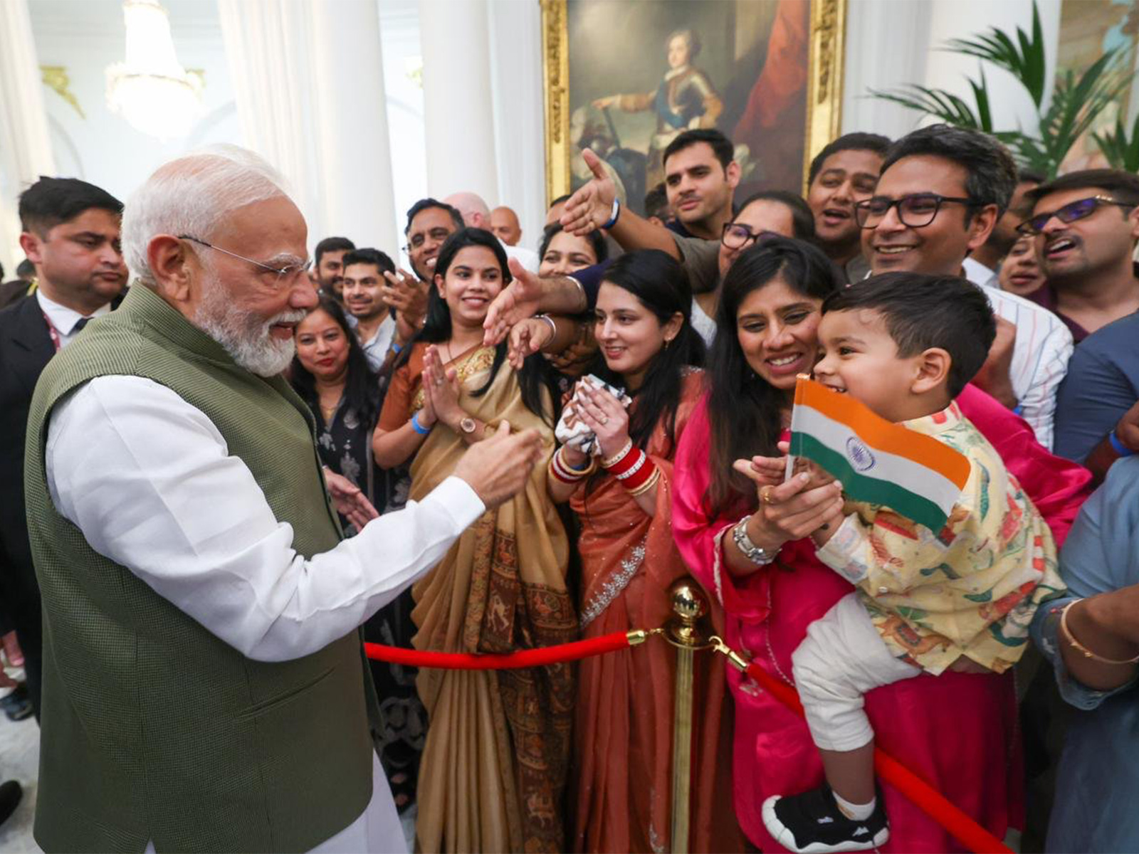 PM Modi receives warm welcome in Nice (Photo/X@narendramodi)