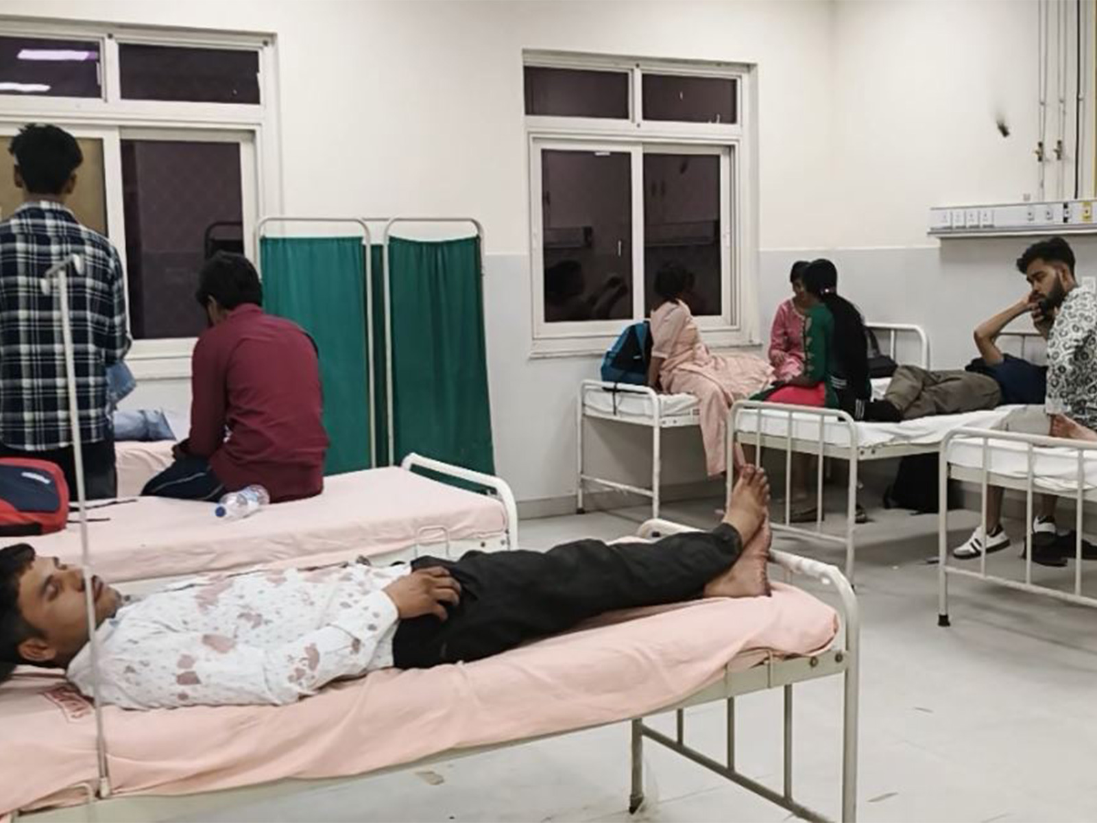 Injured persons admitted to hospitals (Photo/ANI) Injured persons admitted to hospitals (Photo/ANI)