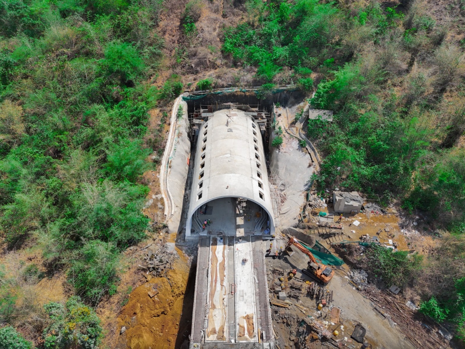 Tunnel hoods deployed for Mumbai-Ahmedabad bullet train project (Photo/Release)