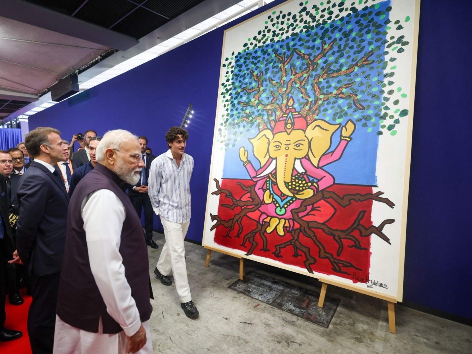 PM Modi, French President Macron view India-inspired artworks by French artists at Bharat Innovates