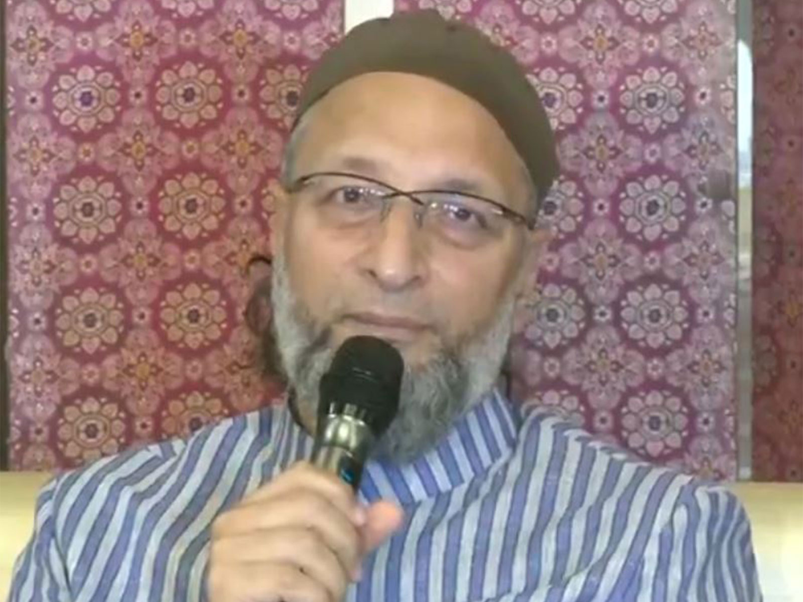 AIMIM chief Asaduddin Owaisi (File photo/ANI) AIMIM chief Asaduddin Owaisi (File photo/ANI)