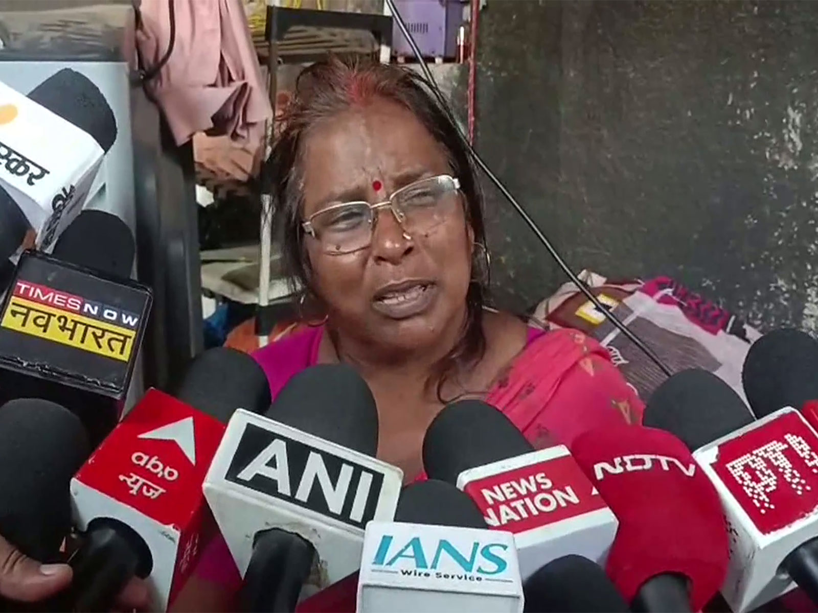 Poonam Kumar grieves son Flt Lt Shubham's loss (Photo/ANI)