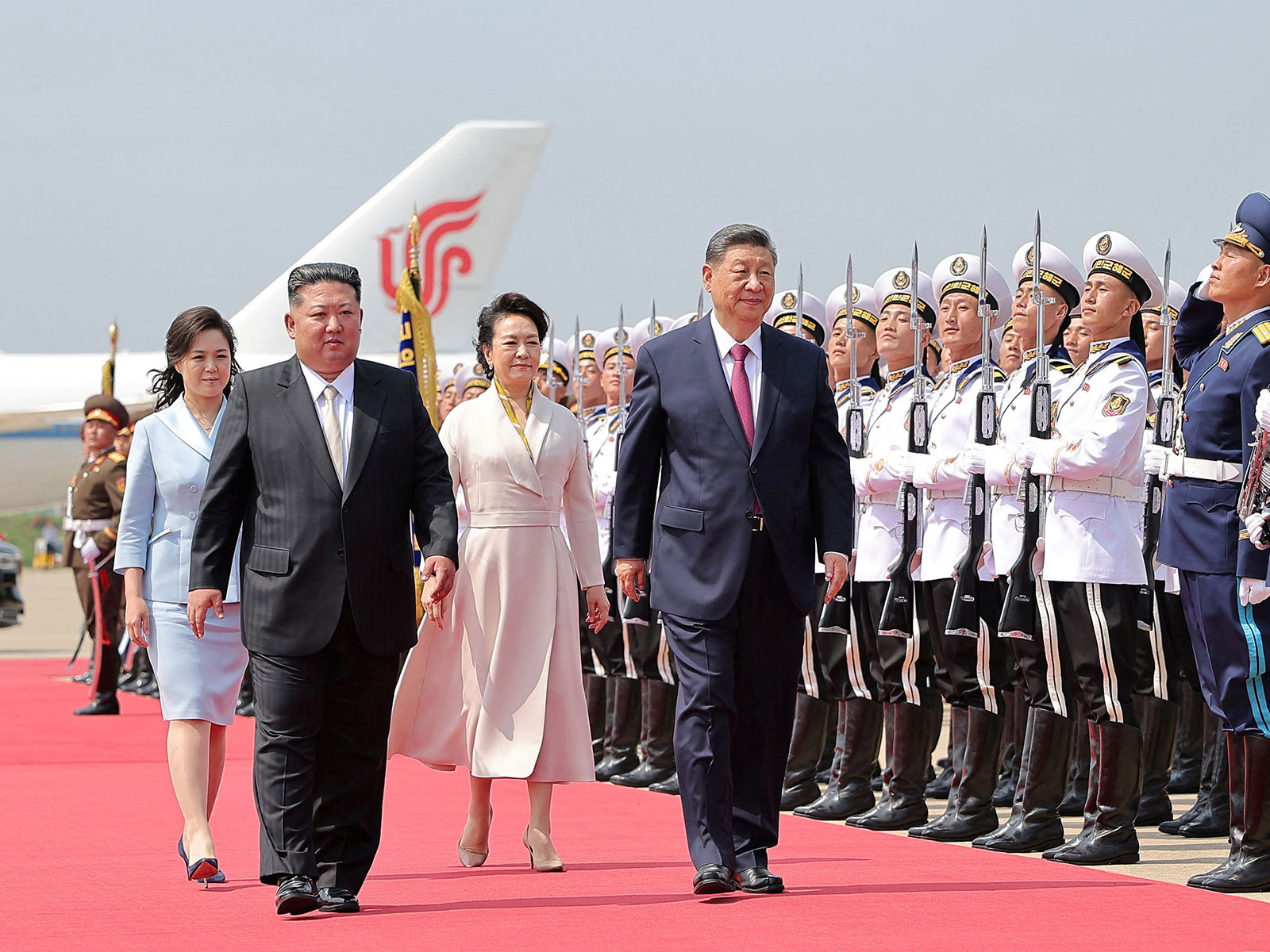 Chinese President Xi Jinping and North Korean Leader Kim Jon Un (File Photo/Reuters) Chinese President Xi Jinping and North Korean Leader Kim Jon Un (File Photo/Reuters)