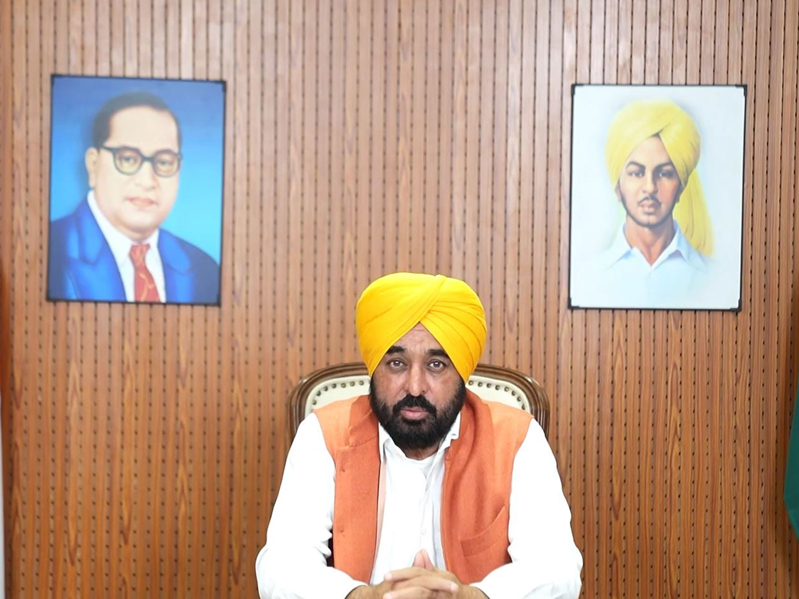 Punjab CM Bhagwant Mann released a video message on the controversy over a viral video (Photo credit/X/BhagwantMann) Punjab CM Bhagwant Mann released a video message on the controversy over a viral video (Photo credit/X/BhagwantMann)