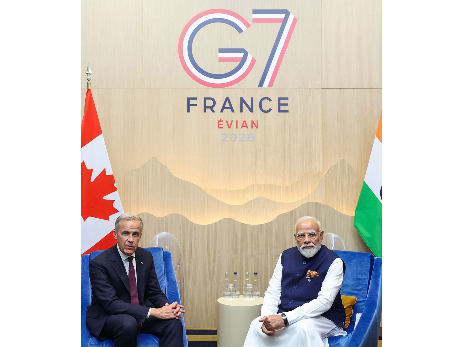 PM Narendra Modi with Canadia PM Mark Carney at G7 Summit (Photo/@narendramodi)