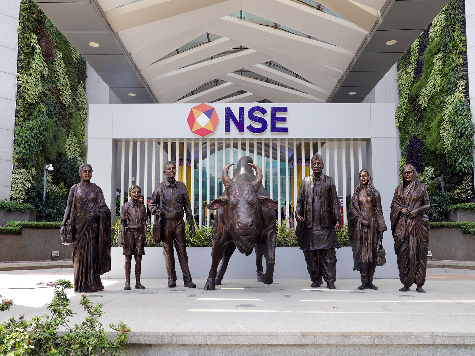 A view of the newly renovated NSE atrium bull (File Photo/ANI) A view of the newly renovated NSE atrium bull (File Photo/ANI)