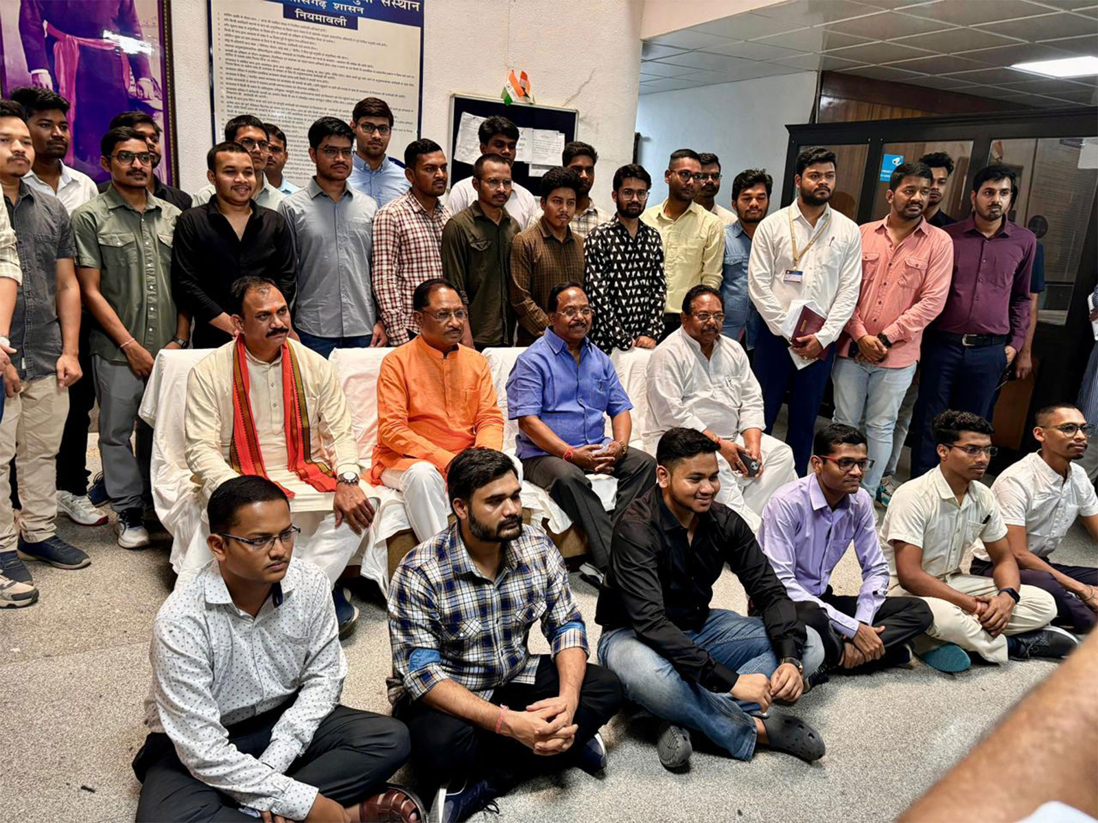 Scuccessful candidates of UPSC prelims (Photo/ANI)
