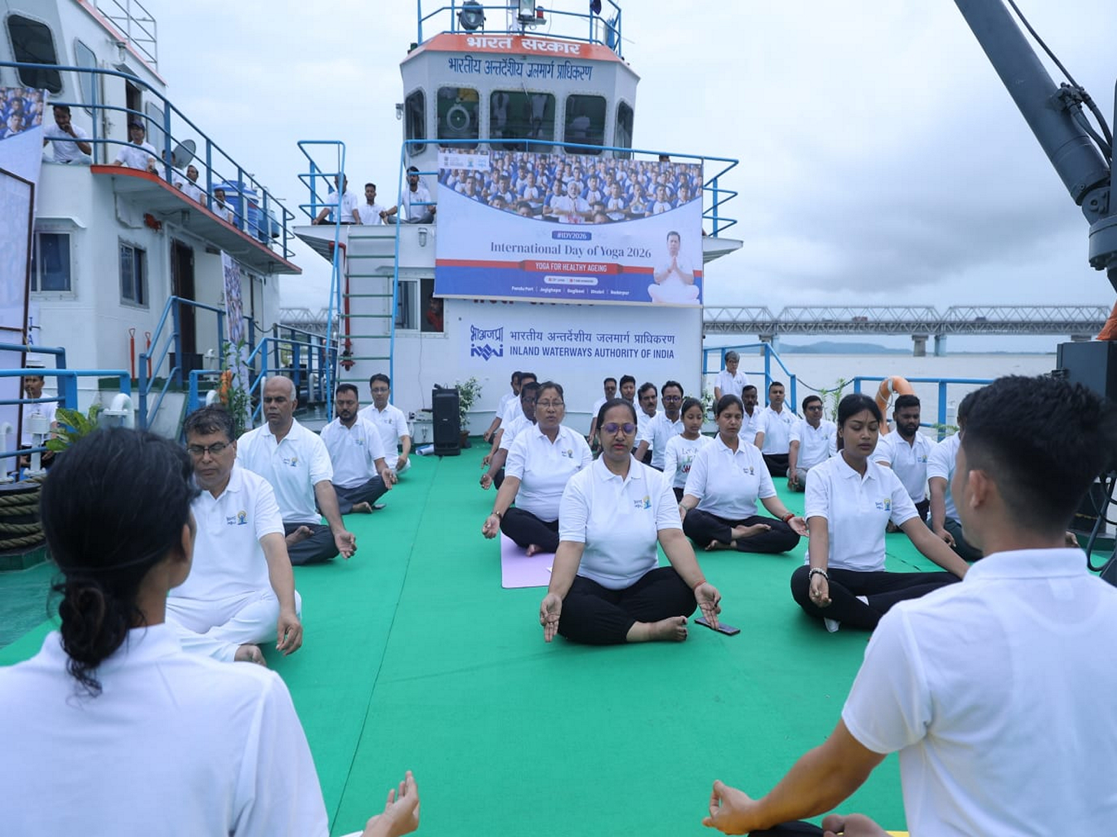 IWAI marks Yoga Day on Brahmaputra (Photo/IWAI )