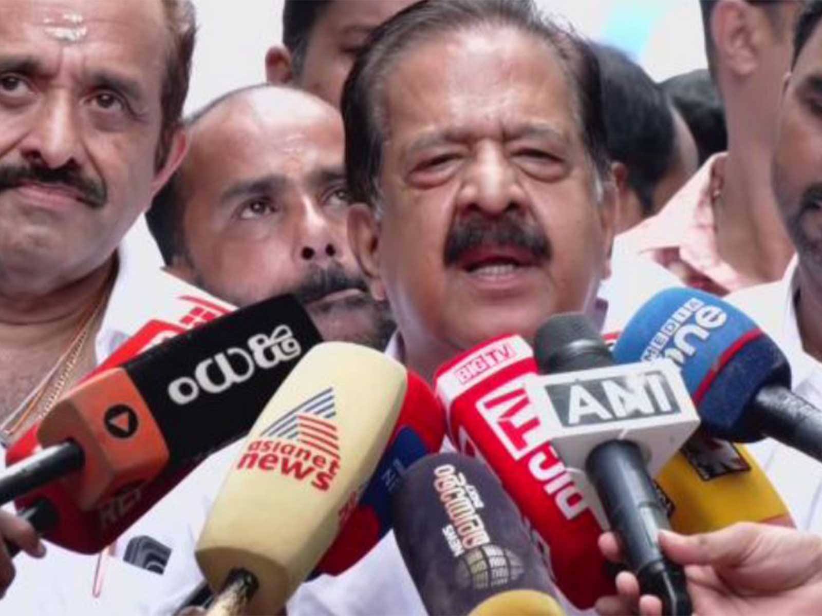 Keralam Home Minister Ramesh Chennithala (Photo/ANI) Keralam Home Minister Ramesh Chennithala (Photo/ANI)