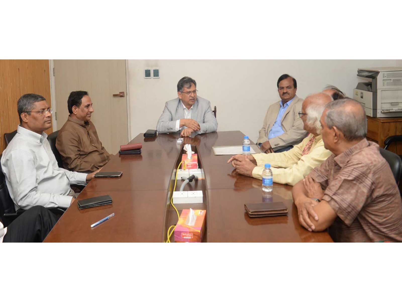 A delegation of leaders from the Bangladesh Puja Udjapan Parishad met with Home Minister Salahuddin Ahmed at his office in the Bangladesh Secretariat (Photo/PID Bangladesh)