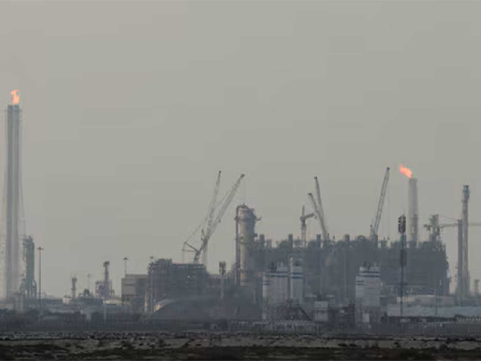 QatarEnergy's LNG production facilities in Ras Laffan Industrial City, Qatar (File Photo/Reuters)
