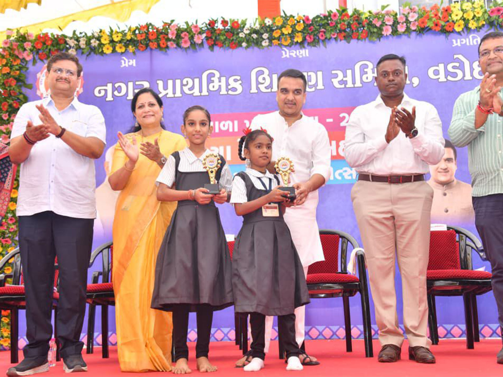 Gujarat Dy CM Harsh Sanghavi at Shala Praveshotsav (Photo/Gujarat CMO)