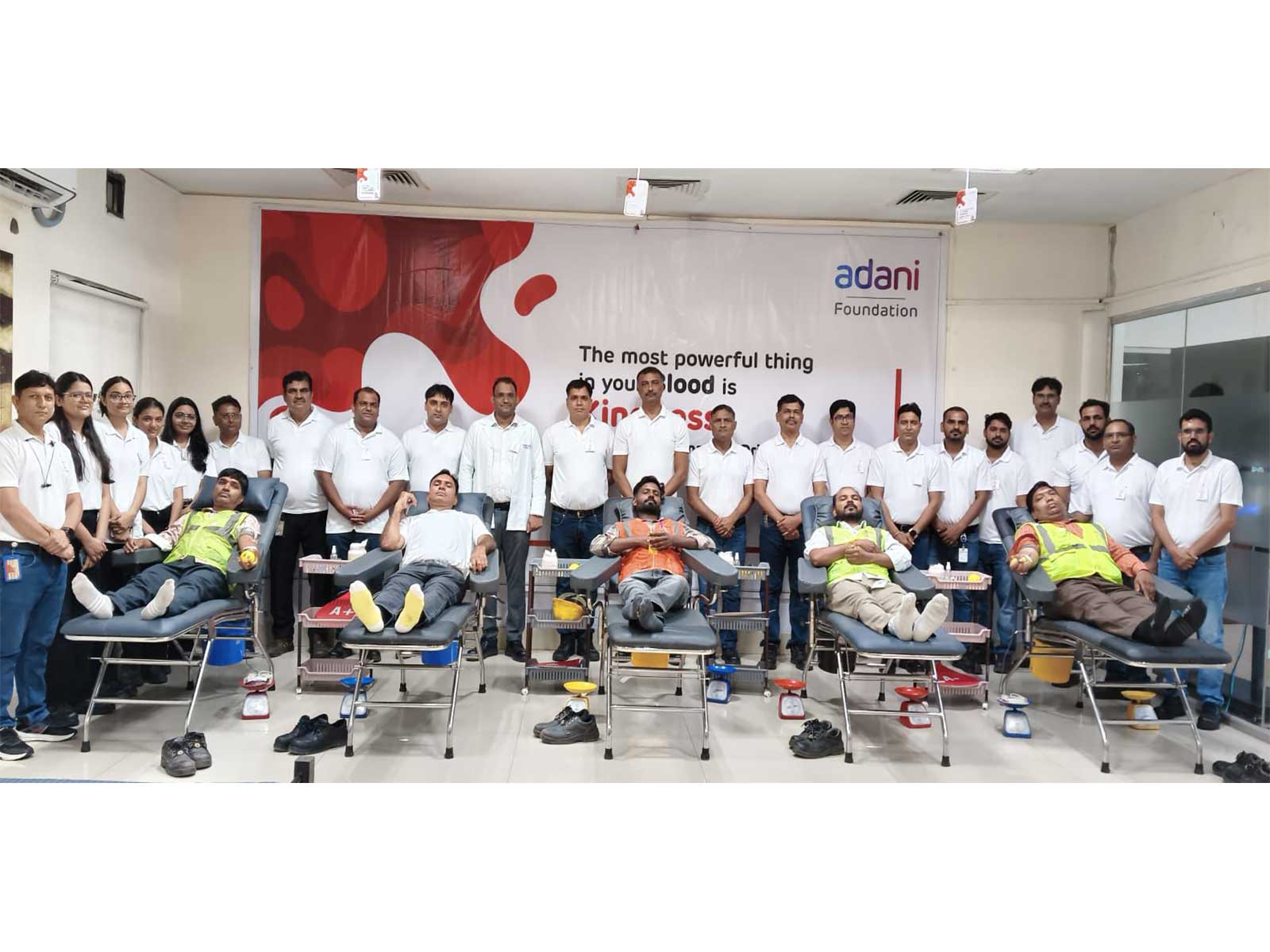 Blood donation drive (Photo/Adani Foundation)