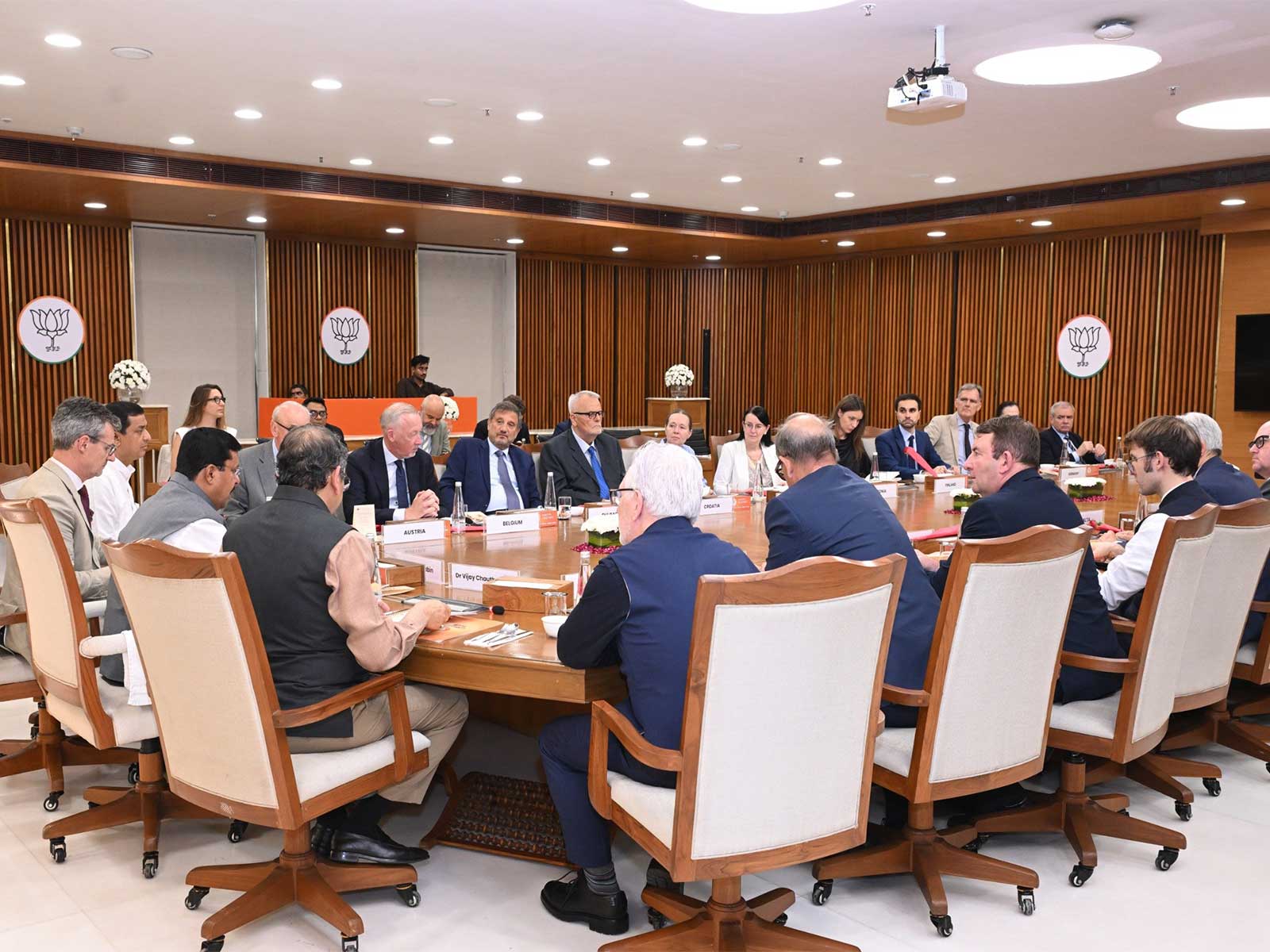 BJP National President Nitin Nabin hosted Mission Heads from 23 EU countries along with the EU Ambassador to India in a special ‘Know BJP’ session (Photo/X@BJP4India)