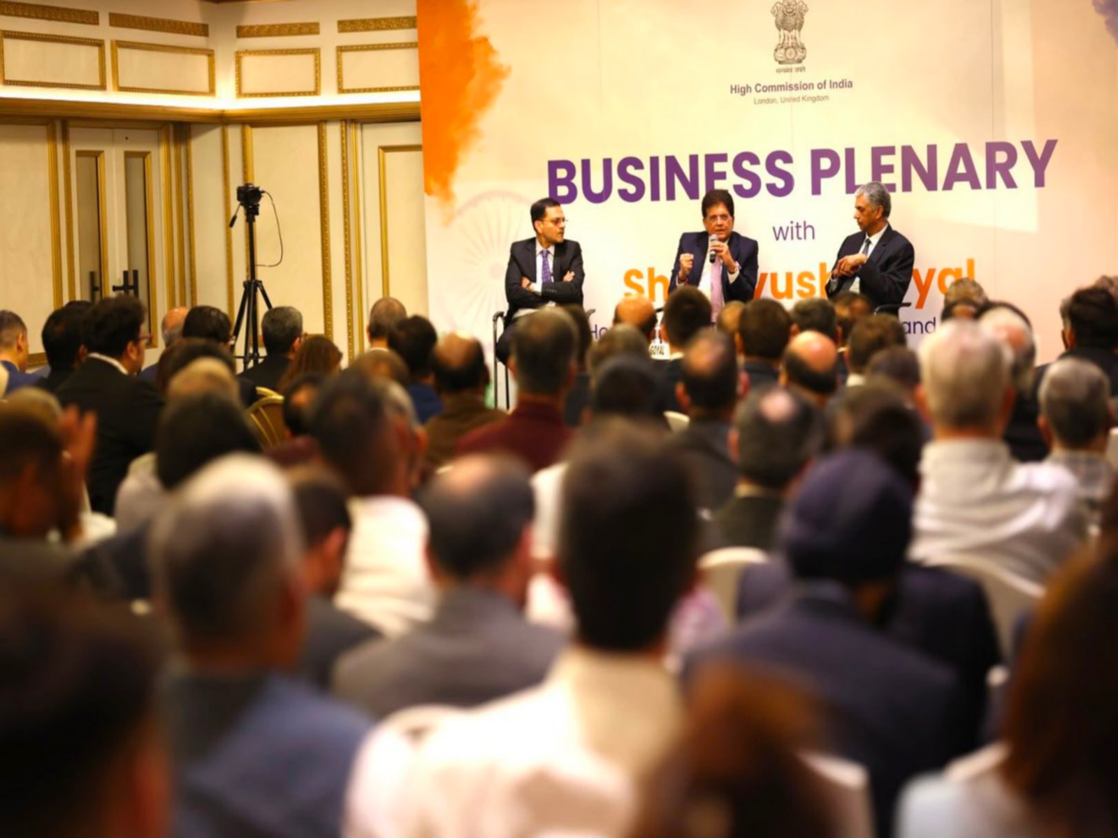 Piyush Goyal addressing the Business Plenary Session in London (Photo/X@PiyushGoyal)