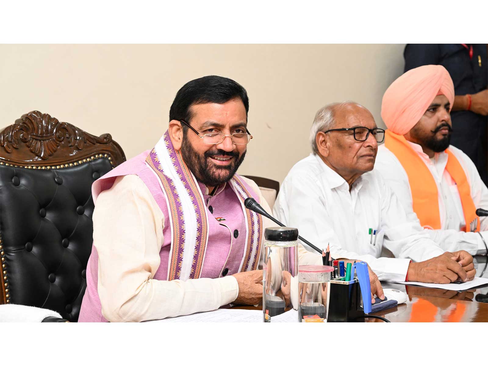 Haryana CM Nayab Singh Saini inducts several Punjab leaders in BJP (Photo/X/@NayabSainiBJP) Haryana CM Nayab Singh Saini inducts several Punjab leaders in BJP (Photo/X/@NayabSainiBJP)