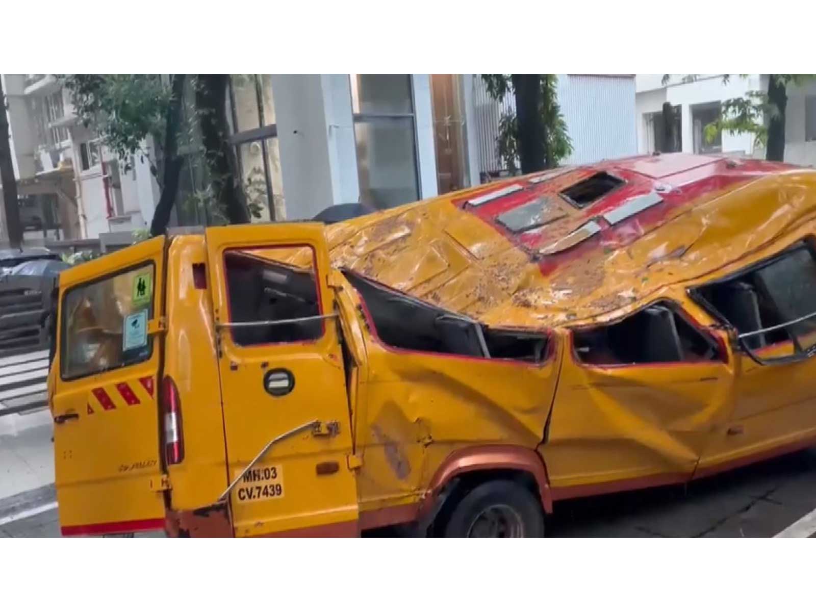 11-year-old dies after tree falls on school bus in Mumbai’s Chembur (Photo/ANI)