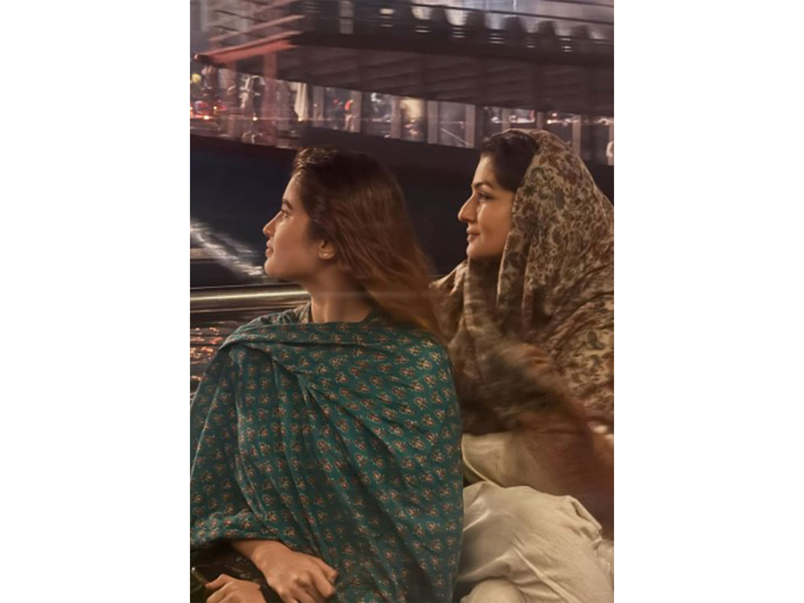 “Better to introduce in a way that people can identify with you”: Raveena Tandon on describing herself as ‘Rasha’s mom’ to young audience