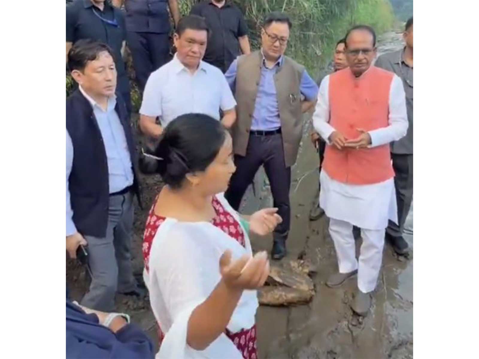 Union Ministers Kiren Rijiju, Shivraj Singh and Arunachal CM Pema Khandu during visit to flood-areas (Photo/X @KirenRijiju)