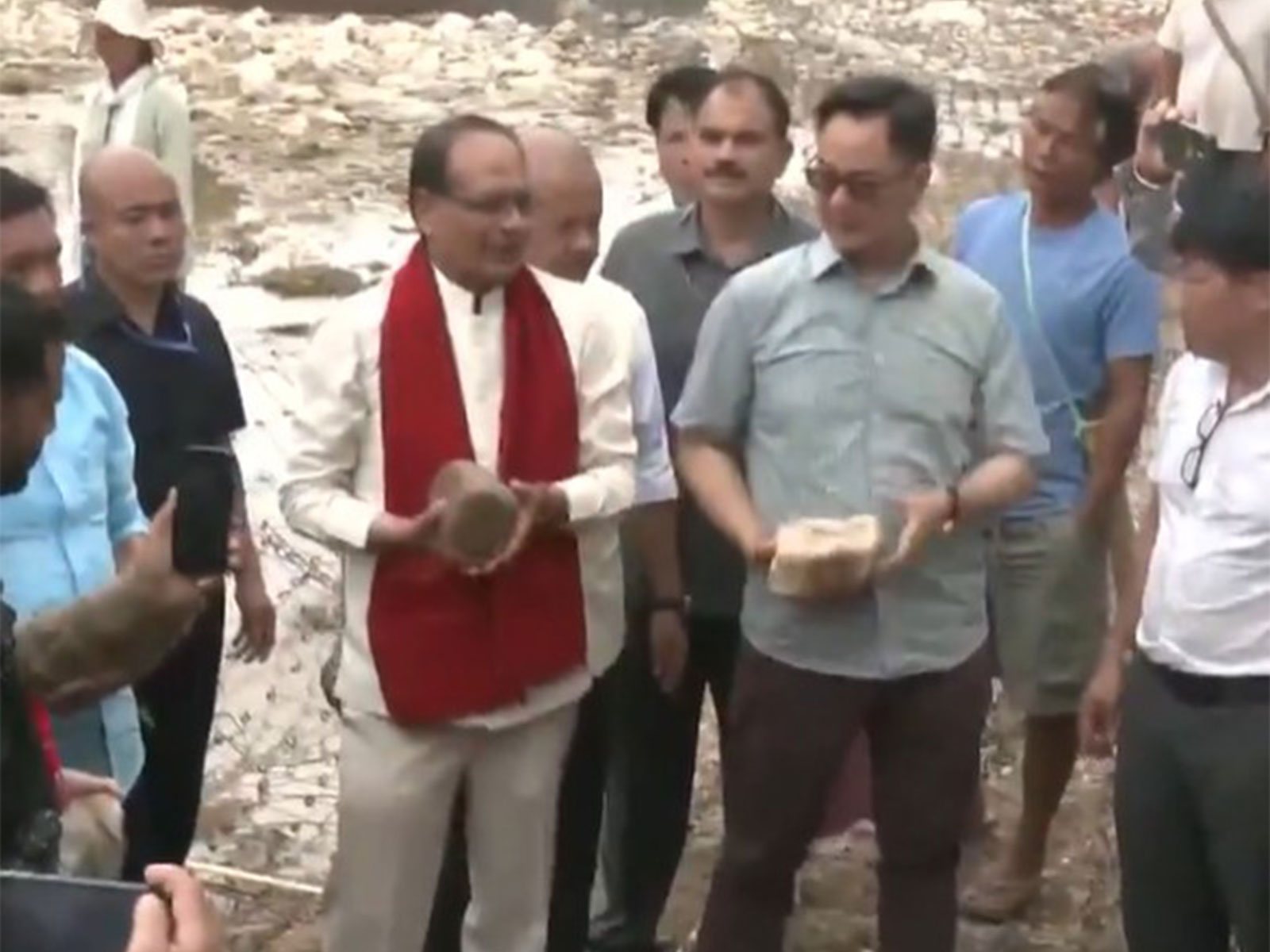 Union Ministers Kiren Rijiju and Shivraj Singh Chouhan in Arunachal Pradesh (Photo/ANI)