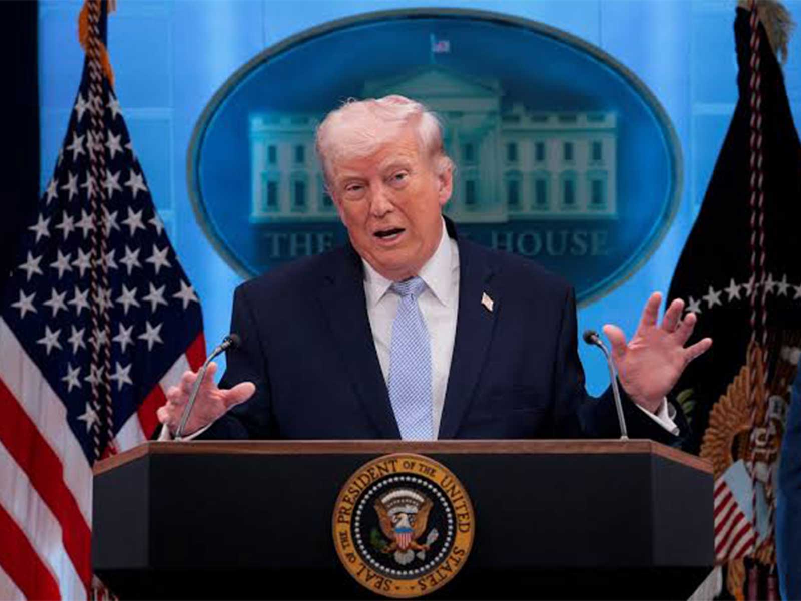 Trump briefed on all-out war options against Iran but sticks with talks:&hellip;