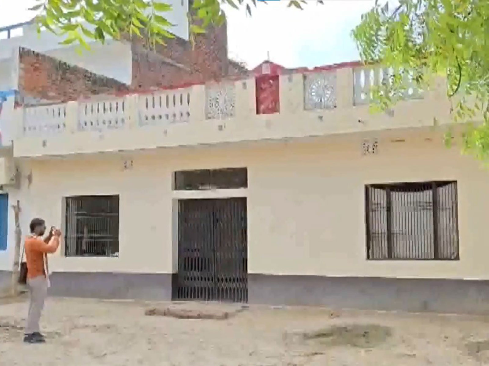 Police perform a search operation at the ancestral home of Karunesh Pandey (Photo/ANI) Police perform a search operation at the ancestral home of Karunesh Pandey (Photo/ANI)