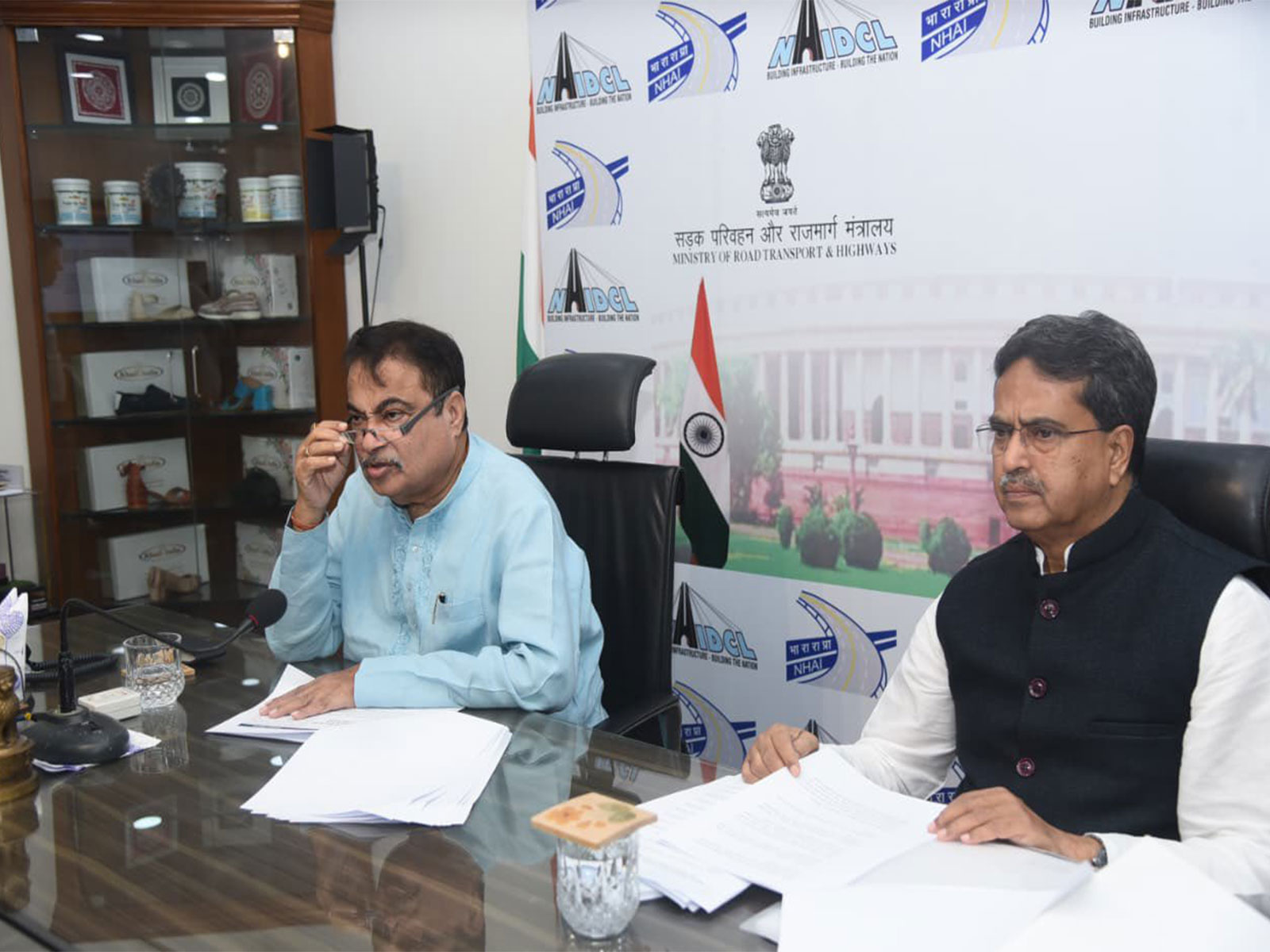 Tripoura CM Manik Saha and Union Minister Nitin Gadkari (Photo/X/ @DrManikSaha2)