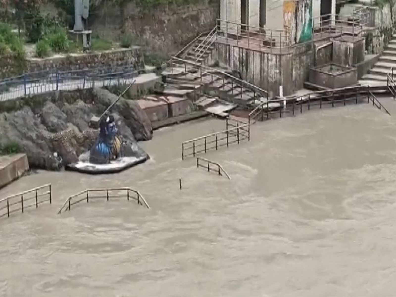 Water level ups in Rudraprayag (Photo/ANI) Water level ups in Rudraprayag (Photo/ANI)