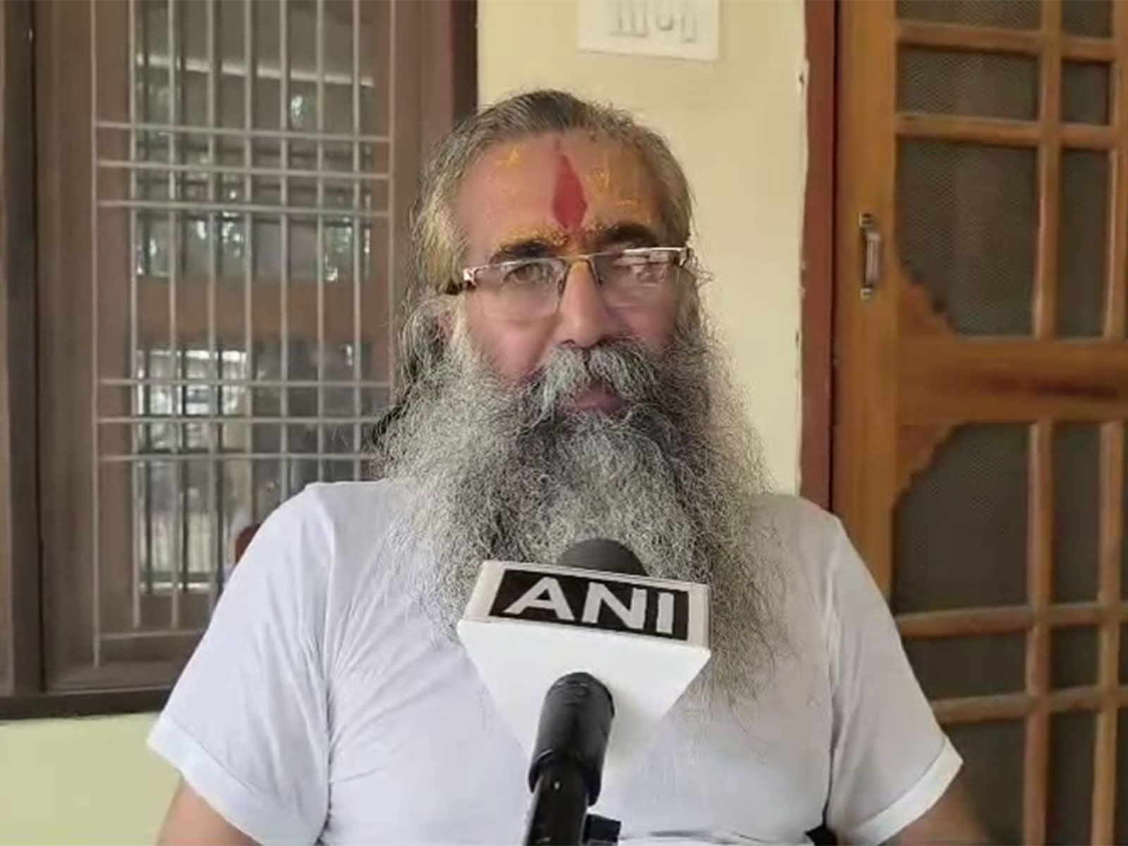 Shri Ram Janmabhoomi Teerth Kshetra Trust member Mahant Dinendra Das Maharaj (Photo/ANI) Shri Ram Janmabhoomi Teerth Kshetra Trust member Mahant Dinendra Das Maharaj (Photo/ANI)